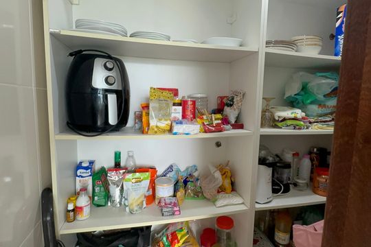 Dispensa de apartamento à venda com 2 quartos, 80m² em Recreio dos Bandeirantes, Rio de Janeiro