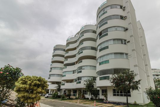 Fachada de apartamento à venda com 2 quartos, 80m² em Recreio dos Bandeirantes, Rio de Janeiro