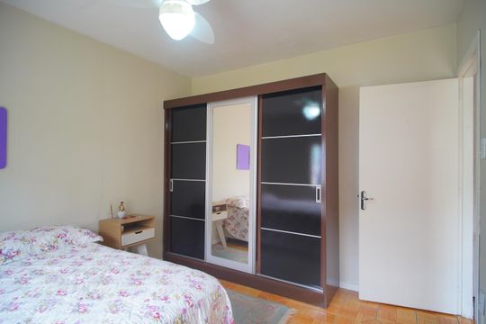 Quarto 1 de casa para alugar com 5 quartos, 163m² em Roselândia, Novo Hamburgo