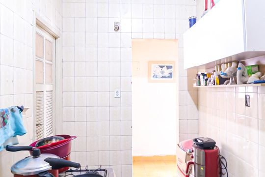Cozinha de casa à venda com 2 quartos, 50m² em Inhaúma, Rio de Janeiro