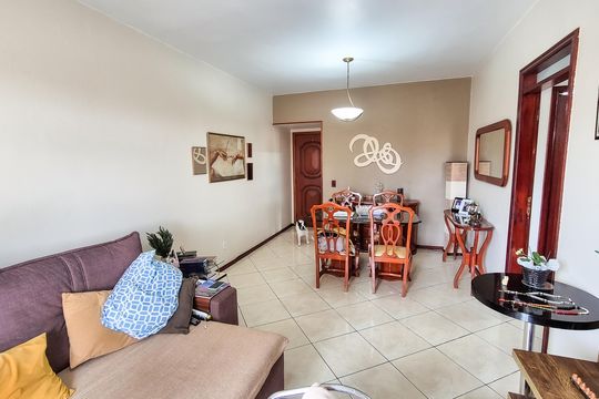 Sala de apartamento para alugar com 3 quartos, 103m² em Olaria, Rio de Janeiro