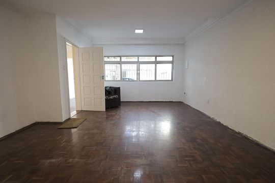 Casa para alugar com 3 quartos, 146m² em Vila Humaita, Santo André