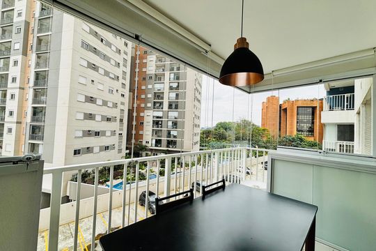 Sacada de apartamento para alugar com 2 quartos, 54m² em Alphaville Empresarial, Barueri