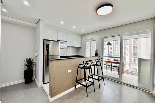 Apartamento para alugar com 2 quartos, 54m² em Alphaville Empresarial, Barueri