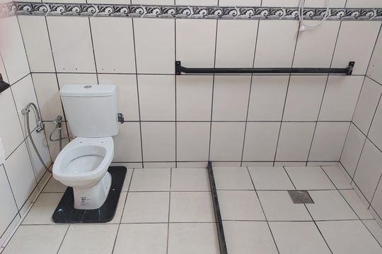 Casa à venda com 3 quartos, 440m² em Santa Cruz, Belo Horizonte