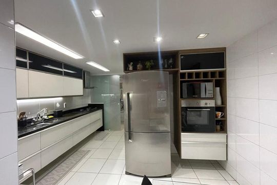 Apartamento à venda com 3 quartos, 128m² em Icaraí, Niterói