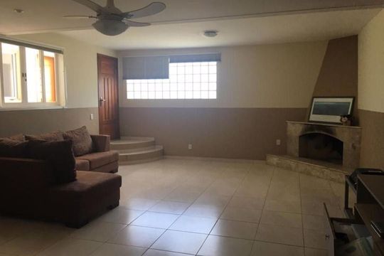 Casa à venda com 4 quartos, 700m² em Vila Alvorada, Jundiaí