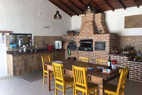 Casa à venda com 4 quartos, 700m² em Vila Alvorada, Jundiaí