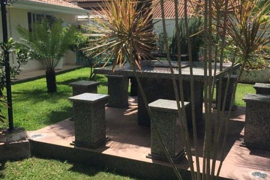 Casa à venda com 4 quartos, 700m² em Vila Alvorada, Jundiaí