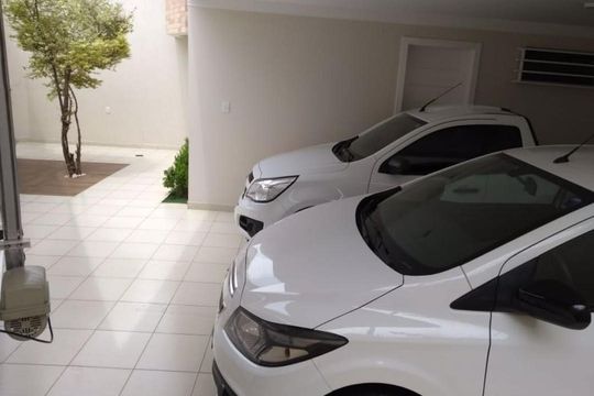 Casa à venda com 3 quartos, 186m² em Ponte Sao Joao, Jundiaí