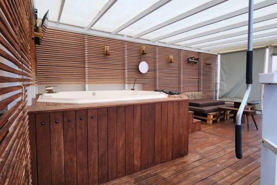 Casa à venda com 3 quartos, 316m² em Jardim Paulista II, Jundiaí