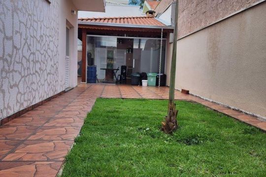 Casa à venda com 3 quartos, 316m² em Jardim Paulista II, Jundiaí