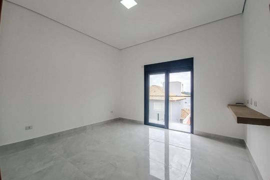Casa à venda com 3 quartos, 236m² em Medeiros, Jundiaí