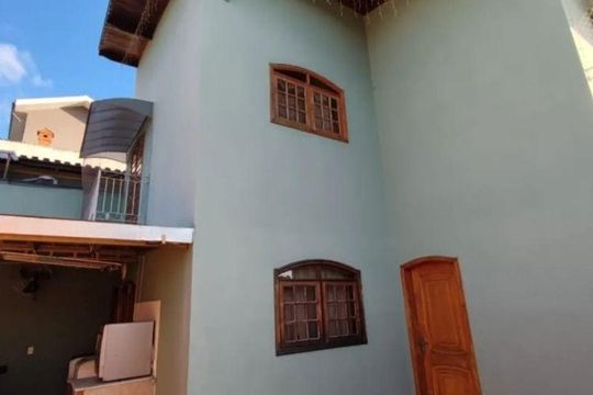 Casa à venda com 3 quartos, 168m² em Vila M Genoveva, Jundiaí