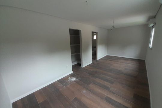 Casa à venda com 3 quartos, 190m² em Gramadão, Jundiaí