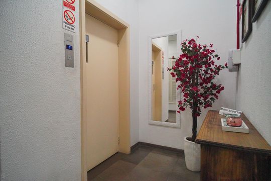 Hall de entrada de apartamento à venda com 2 quartos, 56m² em Ideal, Novo Hamburgo