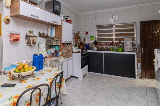 Cozinha de casa à venda com 4 quartos, 240m² em Vila Sao Geraldo, São Paulo