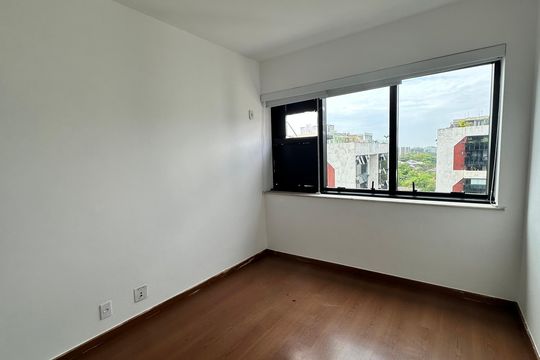 Quarto 2 de apartamento à venda com 2 quartos, 84m² em Barra da Tijuca, Rio de Janeiro