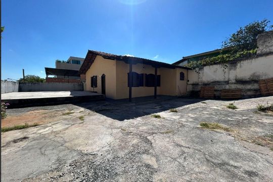 Casa à venda com 2 quartos, 100m² em Santo Andre, Belo Horizonte