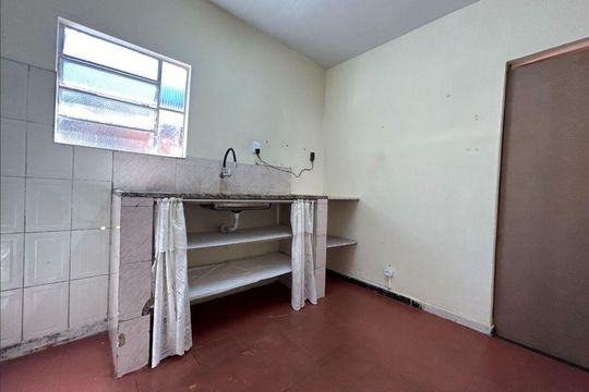 Casa à venda com 2 quartos, 100m² em Santo Andre, Belo Horizonte