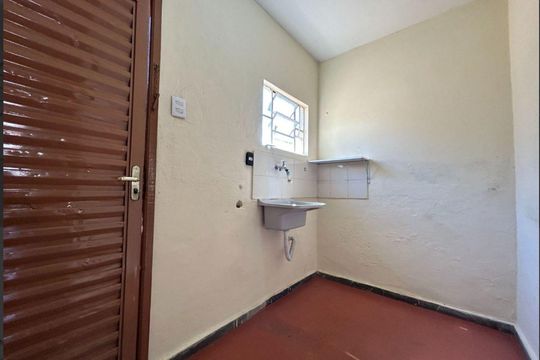 Casa à venda com 2 quartos, 100m² em Santo Andre, Belo Horizonte