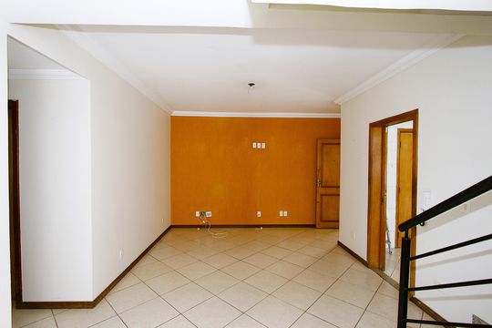 Sala de apartamento para alugar com 4 quartos, 240m² em Buritis, Belo Horizonte
