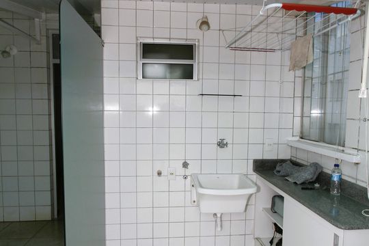 Área de Serviço de apartamento à venda com 4 quartos, 240m² em Buritis, Belo Horizonte