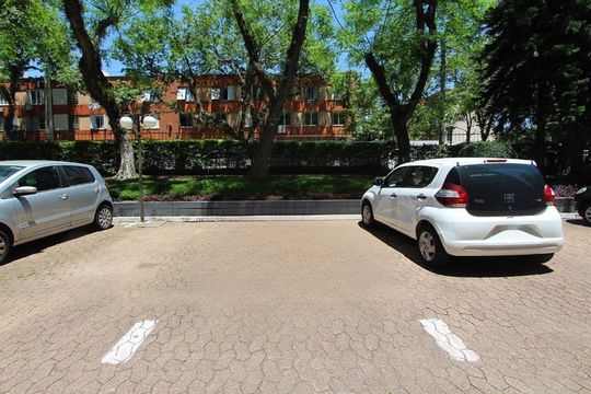 Garagem de apartamento à venda com 4 quartos, 192m² em Mont’Serrat, Porto Alegre