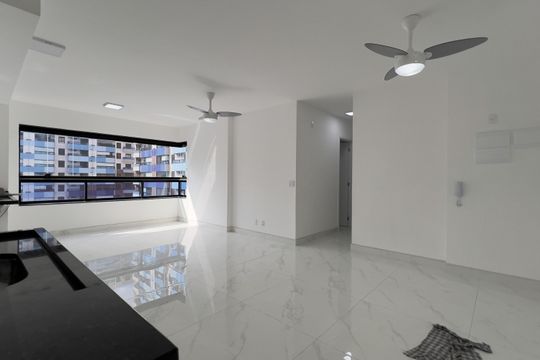 Apartamento à venda com 2 quartos, 69m² em Vila Augusta, Guarulhos