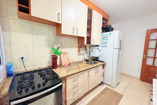 Cozinha de casa à venda com 2 quartos, 150m² em Fazenda Grande, Jundiaí