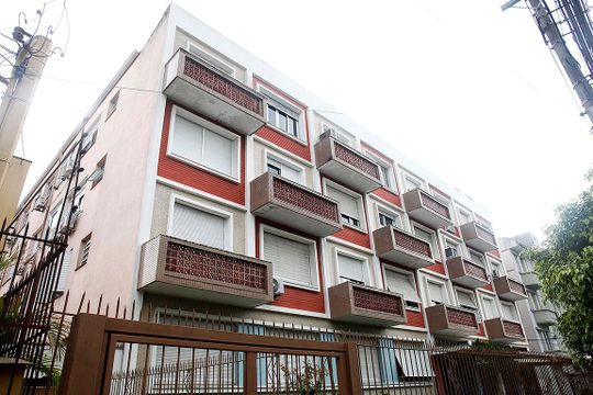 Fachada de apartamento à venda com 2 quartos, 70m² em Farroupilha, Porto Alegre