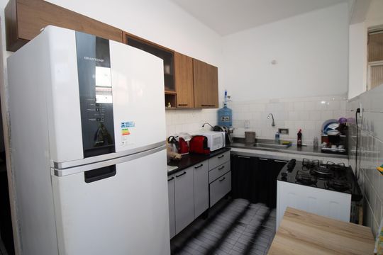 Cozinha de apartamento à venda com 2 quartos, 120m² em Olaria, Rio de Janeiro