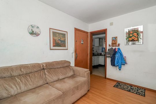 Sala de apartamento à venda com 2 quartos, 75m² em Boa Vista, Porto Alegre