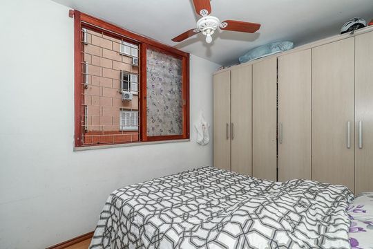 Quarto Suíte de apartamento para alugar com 2 quartos, 75m² em Boa Vista, Porto Alegre