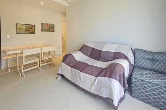 Sala de apartamento para alugar com 2 quartos, 66m² em Centro, Guarujá