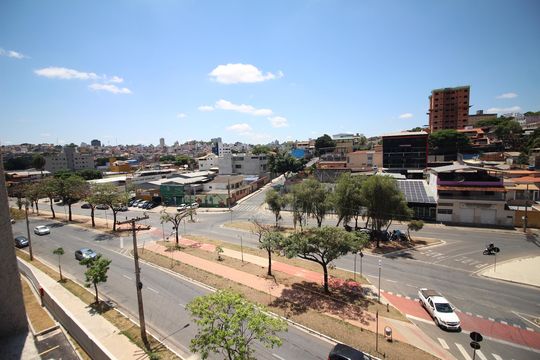 Vista de apartamento para alugar com 1 quarto, 60m² em Novo Riacho, Contagem