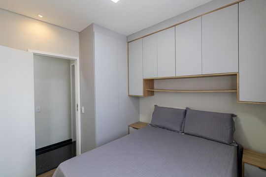 Suíte 1 de casa de condomínio à venda com 2 quartos, 52m² em Vila Marieta, São Paulo