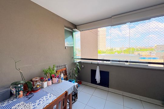 Sacada de apartamento à venda com 3 quartos, 98m² em Horto Florestal, Jundiaí