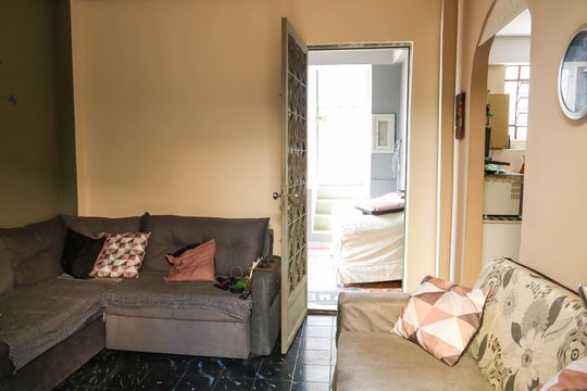 Sala de casa de condomínio à venda com 3 quartos, 155m² em Piedade, Rio de Janeiro