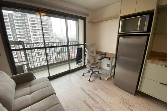 Studio de kitnet/studio para alugar com 1 quarto, 25m² em Santo Amaro, São Paulo