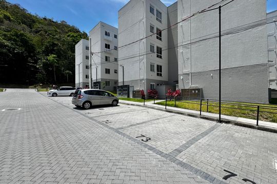 Fachada Prédio  de apartamento à venda com 2 quartos, 45m² em Recreio, Rio de Janeiro