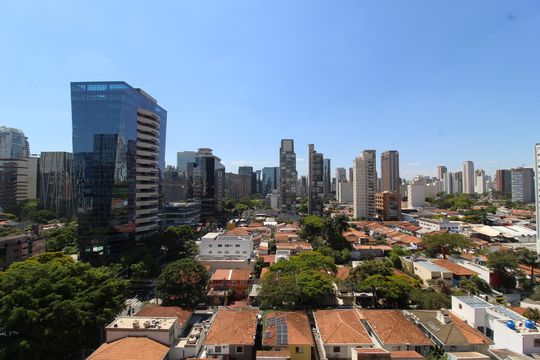 Vista de apartamento à venda com 3 quartos, 97m² em Itaim Bibi, São Paulo
