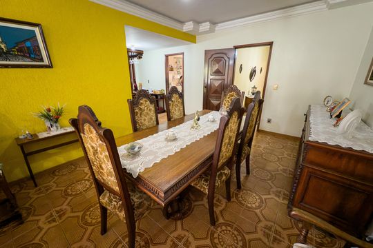 Sala 1 de casa para alugar com 4 quartos, 480m² em Vila da Penha, Rio de Janeiro