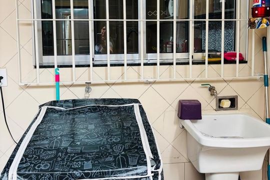 Área de Serviço de casa à venda com 2 quartos, 142m² em Jardim Marcel, São Paulo