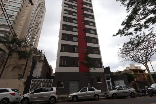 Fachada de kitnet/studio para alugar com 1 quarto, 40m² em Vila Ema, São Paulo