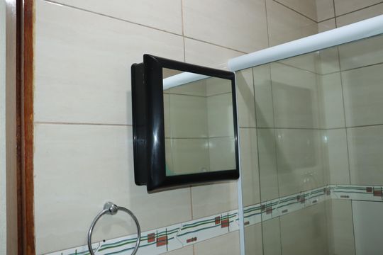 Banheiro Social de apartamento para alugar com 2 quartos, 65m² em Outeiro de Passárgada, Cotia