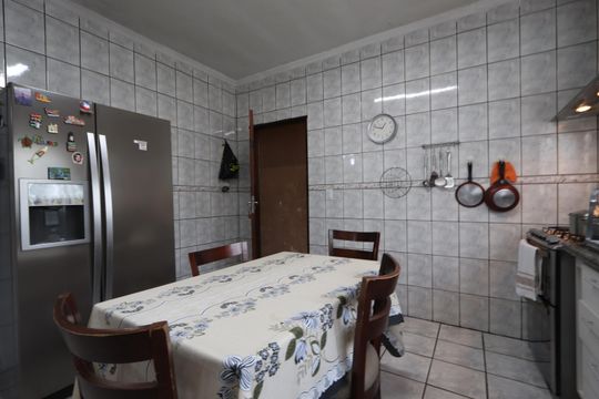 Cozinha de casa à venda com 3 quartos, 168m² em Vila Santa Clara, São Paulo