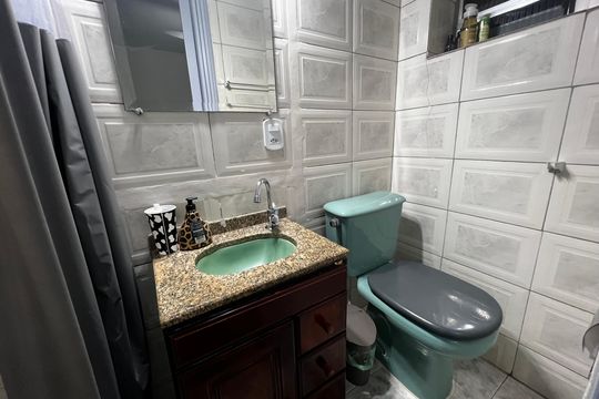 Banheiro da Suíte de casa à venda com 3 quartos, 82m² em Tijuca, Rio de Janeiro