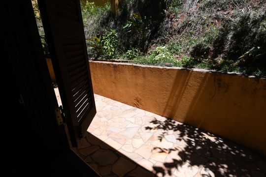 Quarto 2 - Suíte Vista de casa de condomínio para alugar com 4 quartos, 476m² em Conjunto Habitacional Vila Santana (sousas), Campinas