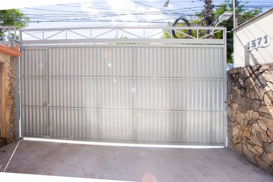 Garagem de casa à venda com 3 quartos, 199m² em Assunção, São Bernardo do Campo